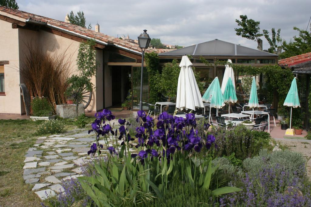 Hotel La Huerta De San Lorenzo Segovia Exterior foto