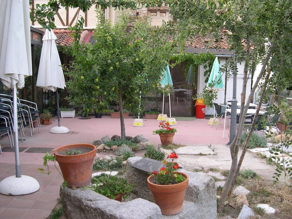 Hotel La Huerta De San Lorenzo Segovia Exterior foto